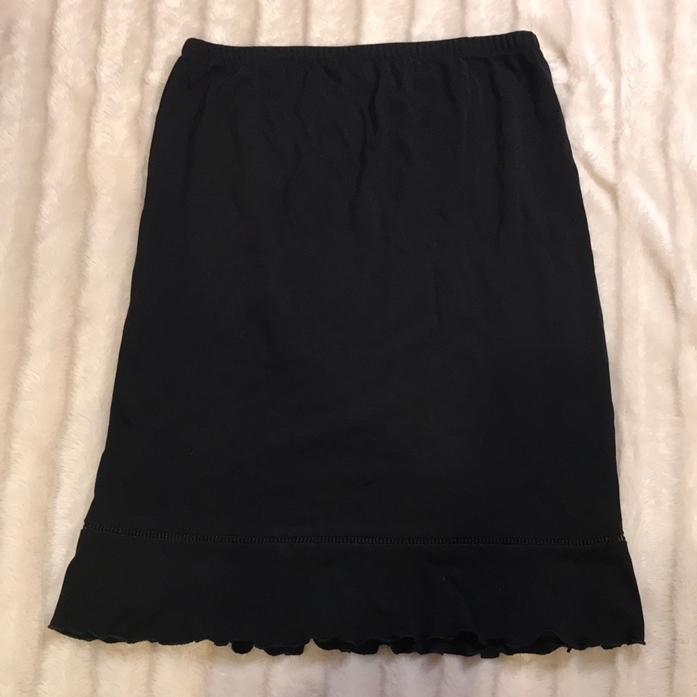 Mimi Maternity black skirt, size small.